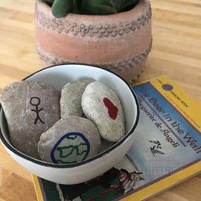 How to Use Story Rocks for Narration